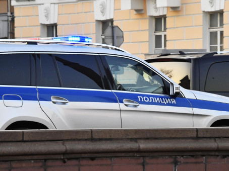 В Ленинградской области проверяют информацию о найденном в подъезде ребенке