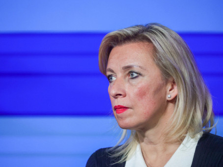 Захарова назвала Зеленского ненасытным чудовищем