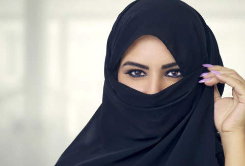 Какие законы вынуждена соблюдать арабская женщина