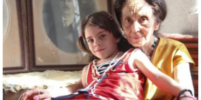 Она родила дочку в 66 лет: как живет спустя годы