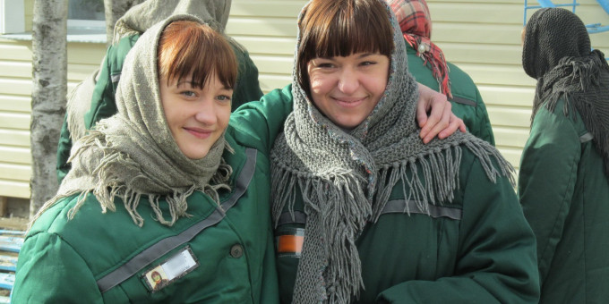 Как женщины выходят замуж, находясь в колонии