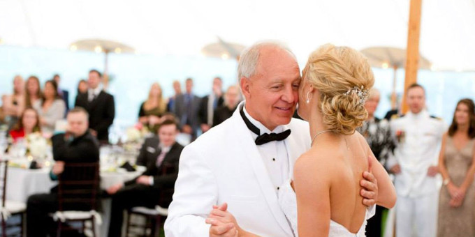 Отец остановил свадьбу дочери из-за одного нюанса