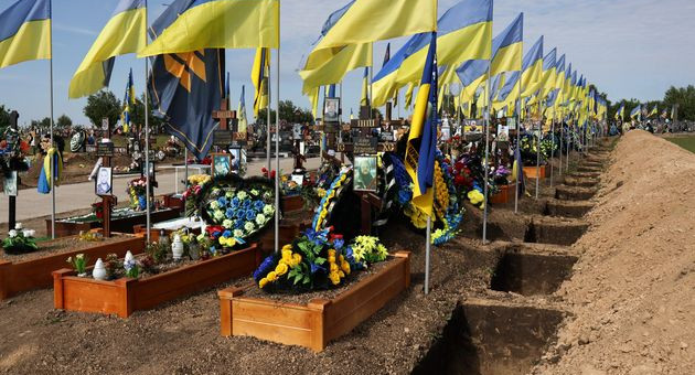 Запорожье назвали «территорией кладбищ» украинских военных