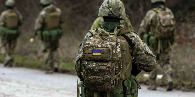 Украина играет против правил: массированные удары ВСУ по 11 регионам РФ и их последствия для ЕС