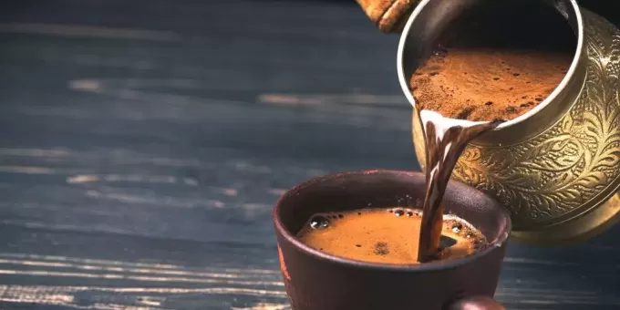 Зачем добавлять лавровый лист в кофе: запомните это на всю жизнь