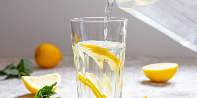 Вот что произойдёт с вашим телом, если каждое утро пить воду с лимоном!