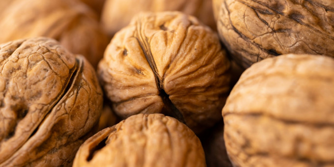 Съешьте 5 грецких орехов и подождите 4 часа: вот, что произойдет