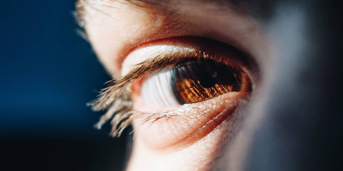 Семь болезней, которые можно «заметить» по глазам