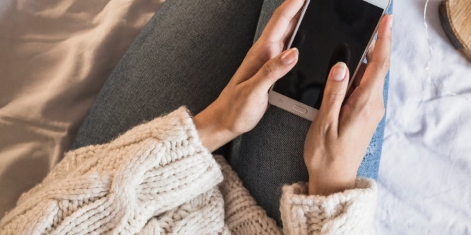 Найдено самое опасное место в доме для зарядки телефона