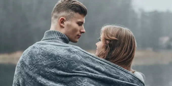 Почему женщинам не следует брать фамилию мужа