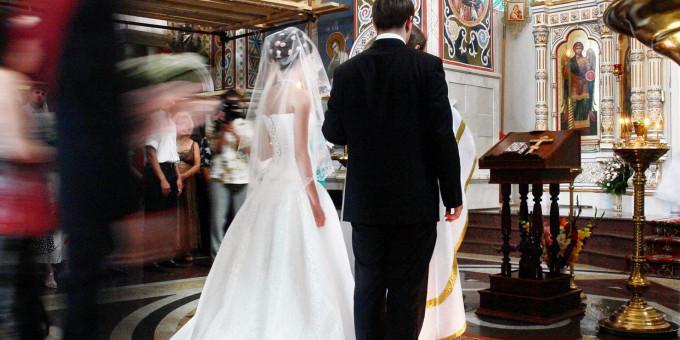 Почему женщинам нельзя венчаться после 60 лет