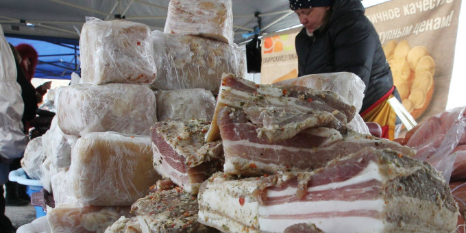 Сало с алкоголем оказывают невероятный эффект на организм