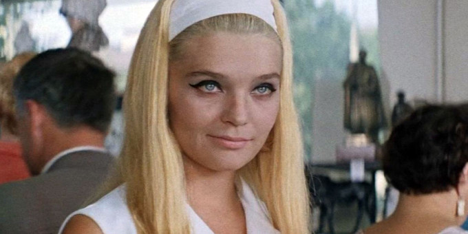 У ее ног была мужская половина СССР: всплыла тайна Светличной