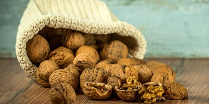 Как действует на организм всего несколько граммов грецких орехов