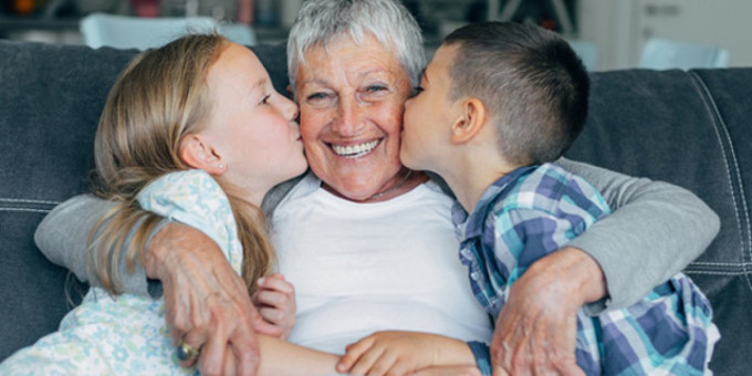 Чего не стоит говорить ребёнку о бабушке