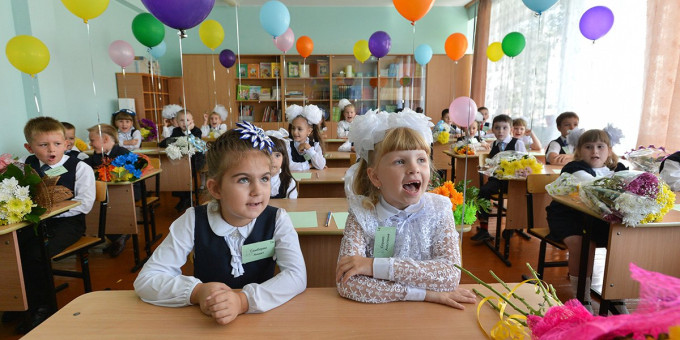 Адекватный отец одной фразой поставил на место вредных мам