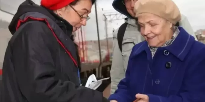 Какие льготы положены работающим пенсионерам