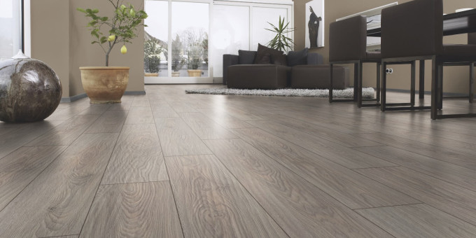 Все, кто стелят у себя ламинат дома, рискуют здоровьем