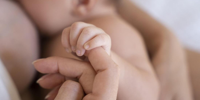 40 дней: откуда суеверие, что ребёнка нельзя показывать