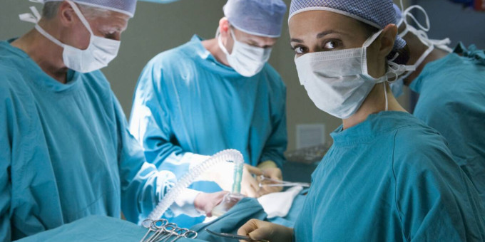 Парень проснулся во время операции: дальше начался кошмар