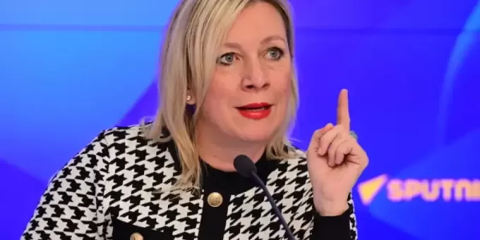 Захарова только пошутила, а Макрон тут же потерял дар речи