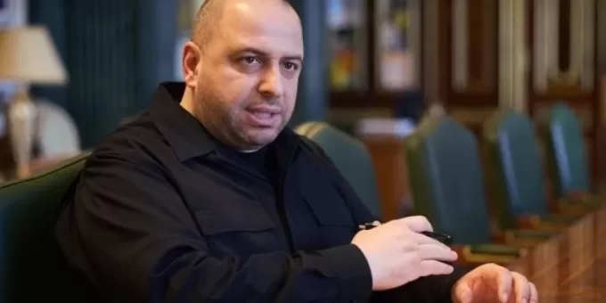 В Киеве сделали заявление о покинувшем Украину Умерове