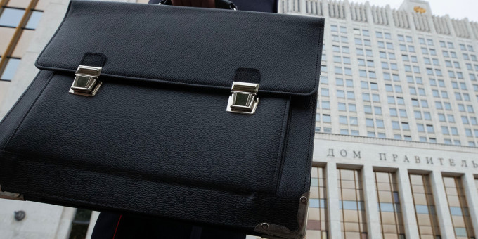 Совфед отменил ежегодные декларации о доходах чиновников