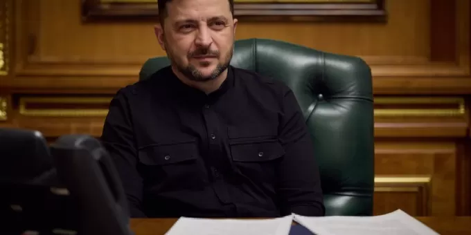 Зеленский на встрече с Трампом оговорился в названии Украины