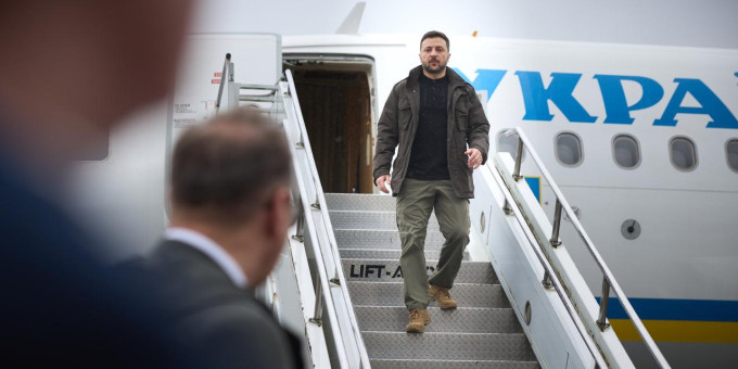 Зеленский прибыл во Флориду в состоянии стресса