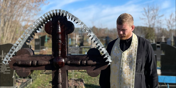 Ошибки, которые делают все, приходя на кладбище