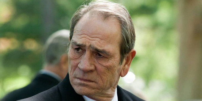 Дочь актера Томми Ли Джонса нашли мертвой в отеле