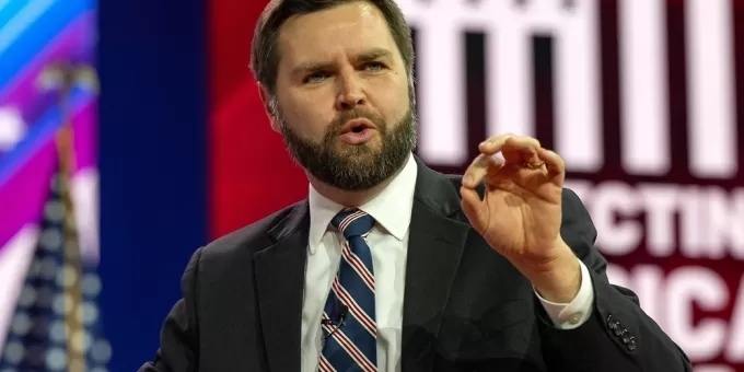 Вэнс сделал заявление по захваченному танкеру «Маринера»