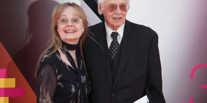 Приемный сын Белохвостиковой вырос и стал красавцем