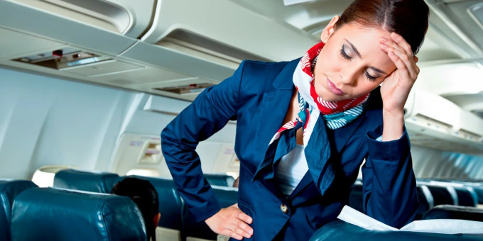 Богач обидел стюардессу, но такого от капитана он точно не ожидал