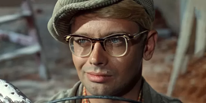 Исчезла навсегда: «Шурик» сломал карьеру юной звезды