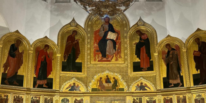 Никогда так не делайте: чем обернется выброшенная икона