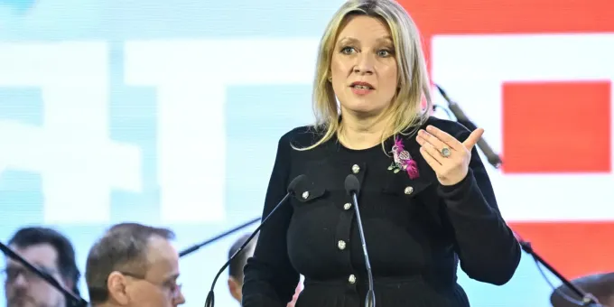 Захарова высказалась об отказе Зеленского от выборов