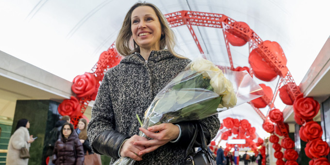 Россиян предупредили о схемах мошенников перед 8 марта