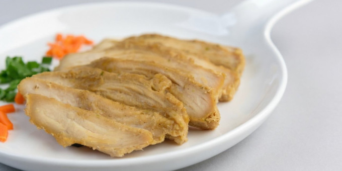 Только 1 вид мяса нужно есть после 65: укрепит здоровье