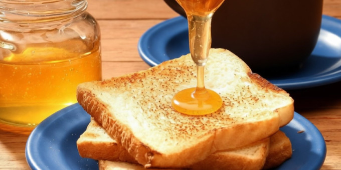 Источник проблем: в каких дозах мед разрушает печень