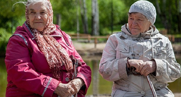 Не дети, и не подруги: вот с кем лучше жить после 65 лет