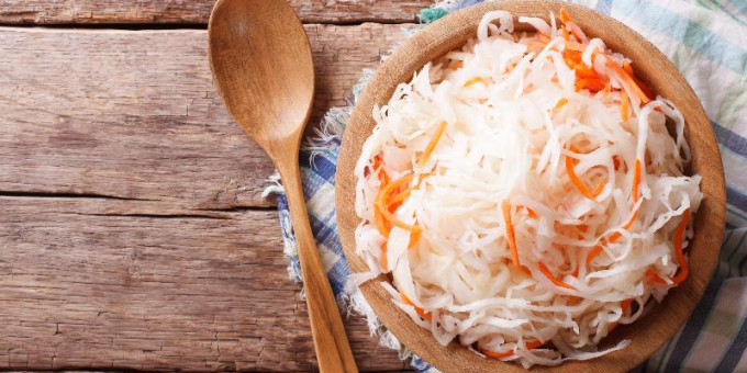 Квашеная капуста оказалась напрямую связана с онкологией