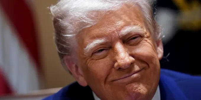 Трамп обидной фразой задел Стармера