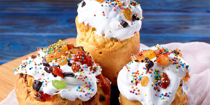 Когда ни в коем случае нельзя печь куличи и красить яйца на Пасху