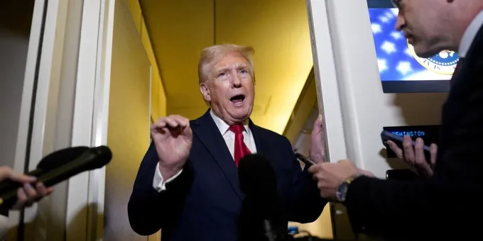 «Громко хлопнет дверью»: в США раскрыли план Трампа по Ирану