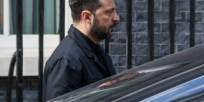 В РФ Зеленскому жестко ответили на его предложение Москве