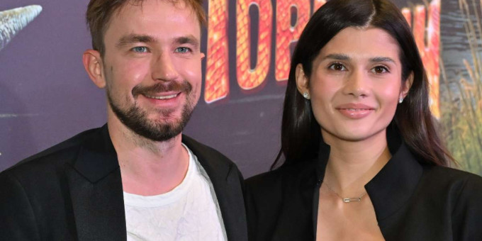 «Спасибо, что выбрал нас!»: Петров показал редкие фото с сыном