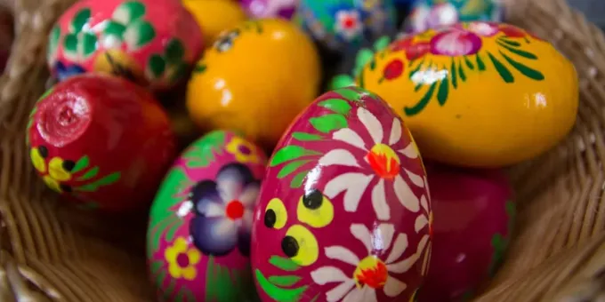 Чем нельзя окрашивать яйца в Пасху: способы, которые запрещены