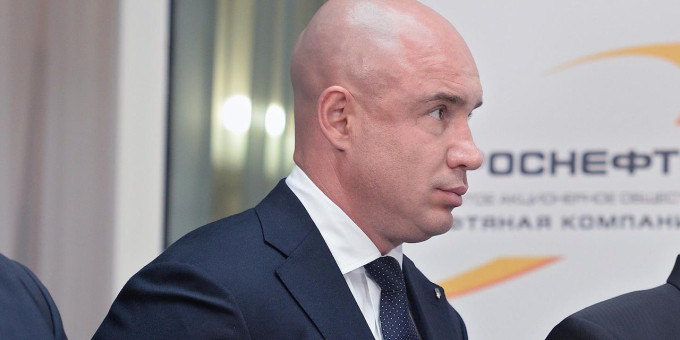 Квартиры вместо истребителей: что нашли в деле беглого Вотинова