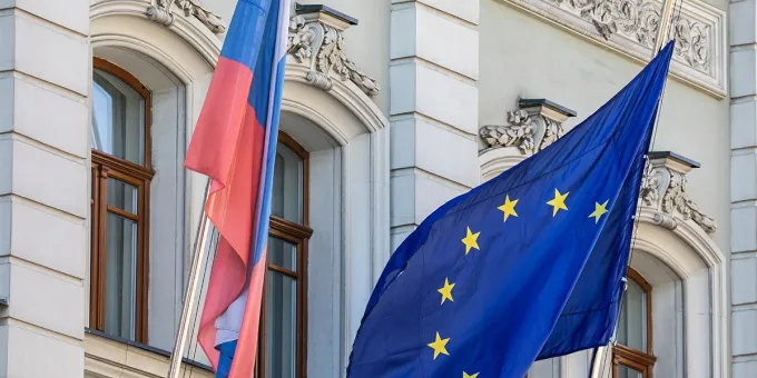 ЕС доигрался: прилетел мощный ответ РФ за новые санкции